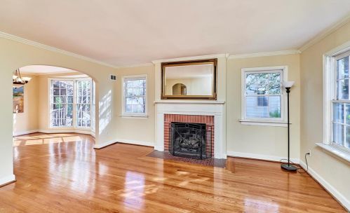 123 Holly Dr, Saint Louis MO 63119-4639 exterior