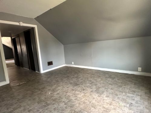 4918 37th St, Milwaukee WI  53221-2529 exterior