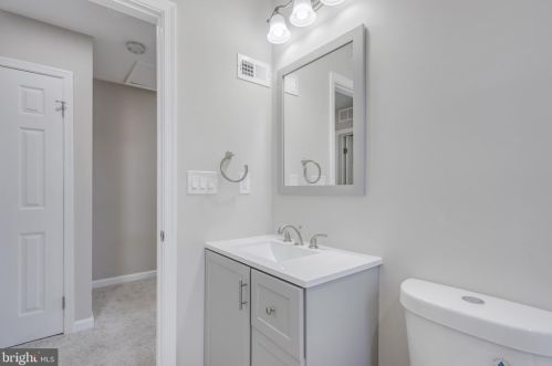 331 54th St, Washington DC  20019-6629 exterior