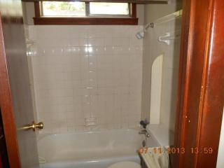 2122 Wall St, Springfield MO  65802-4277 exterior