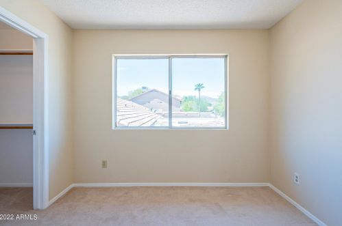 12226 45th St, Phoenix AZ 85050-8561 exterior