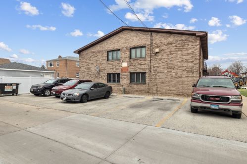 6056 Keating Ave, Chicago IL  60629-5463 exterior