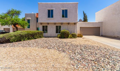 16051 25th Dr, Phoenix AZ  85023-4138 exterior