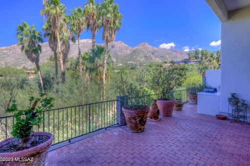 5095 Calle Brillante, Tucson, AZ 85718-1820