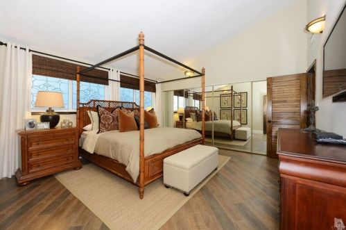 867 Mandalay Bch Rd, Oxnard CA 93035-1078 exterior