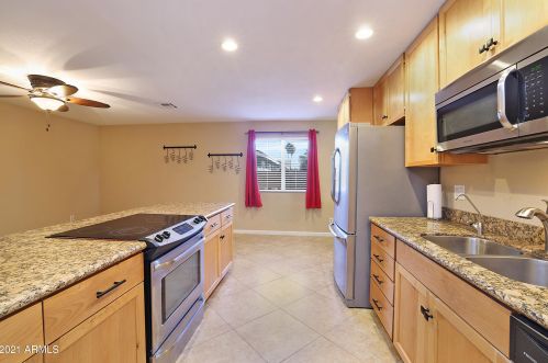 2158 Boston St, Chandler AZ 85225-5821 exterior