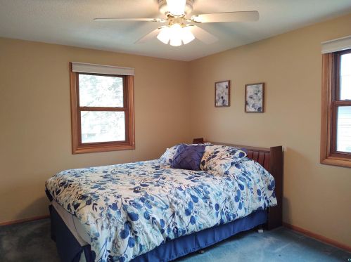 4211 Dodge St, Duluth MN 55804-1448 exterior