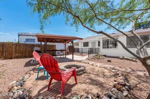 14824 30 Dr, Phoenix AZ 85009-5751 exterior