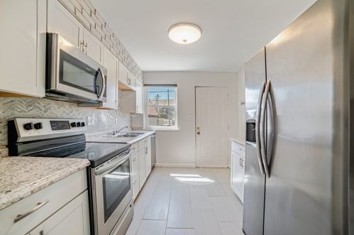 1409 Hillsdale Ave, Pittsburgh PA  15216-2018 exterior