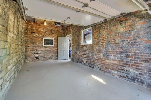 224 Mathilda St, Pittsburgh PA 15224-0021 exterior