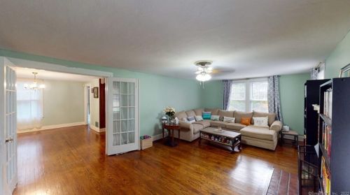 595 Litchfield Rd, Torrington CT 06791-2208 exterior