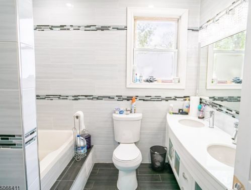 79 Fern Ave, Irvington NJ 07111-3104 exterior