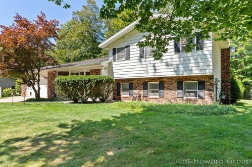 4640 Sandy Ln, Sylvan Beach, MI 49461-9609