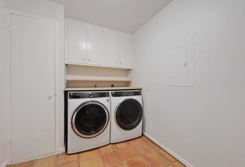 9002 Collingwood Dr, Austin TX 78748-5209 exterior