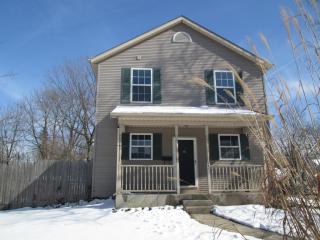 601 5th St, Niles MI  49120-2411 exterior