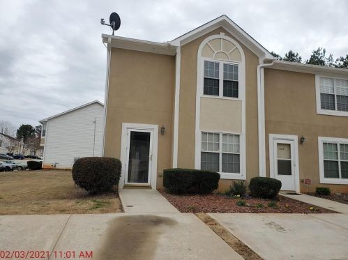 5012 Chupp Way Cir, Lithonia, GA 30038-2075