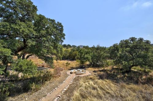 555 Mystic Pkwy, Spring Branch TX 78070-5267 exterior