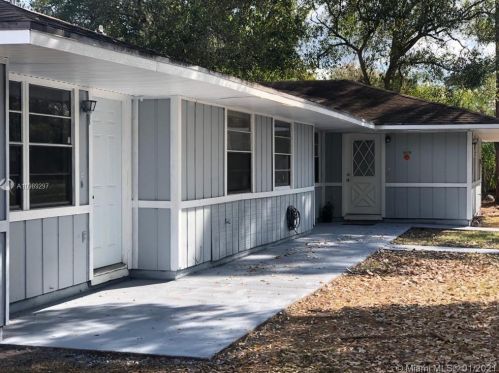 5014 Sanibel Ave, Fort Pierce, FL 34951-2251