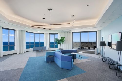 3660 Lake Shore Dr, Chicago IL  60613-5300 exterior