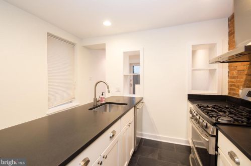 608 21 St, Philadelphia PA 19121-3944 exterior