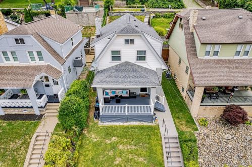 1323 Bellaire Pl, Pittsburgh PA  15226-1829 exterior