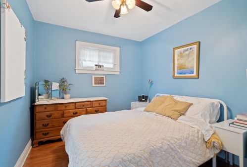 3448 Ridgeway Ave, Chicago IL 60659-1117 exterior