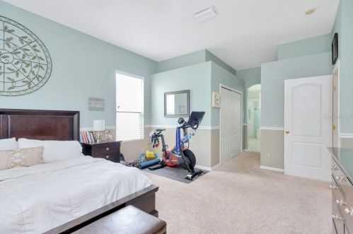 15410 Heathridge Dr, Tampa FL 33625-1638 exterior