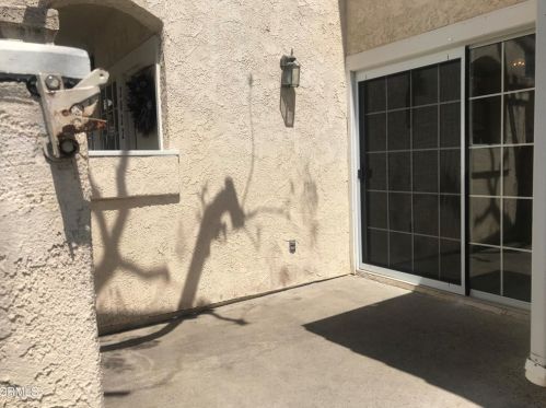 2020 Blackberry Cir, Oxnard, CA 93036-9061