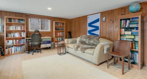 3935 Greenleaf Ave, Chicago IL 60626-2882 exterior