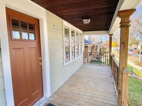 3149 15th St, Milwaukee, WI 53215-4629