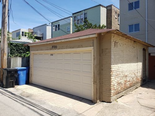 3720 Racine Ave, Chicago IL 60827-6401 exterior