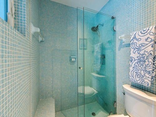 1550 Sandpiper St, Naples FL 34102-1595 exterior