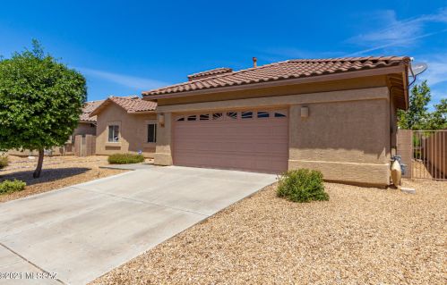 3663 Northern Dancer Rd, Tucson, AZ 85739-8360