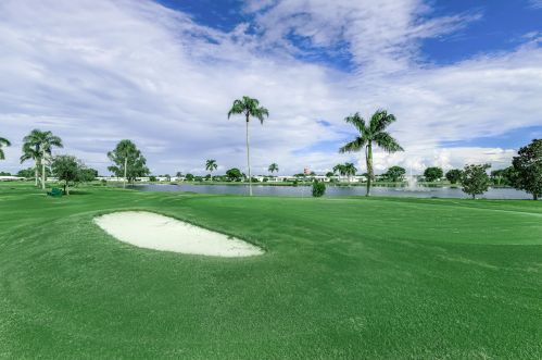 2087 12 Ave, Boynton Beach FL 33435-6039 exterior