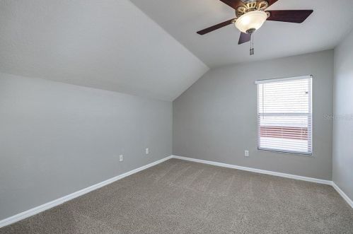 10850 Newbridge Dr, Riverview FL exterior