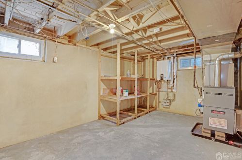 150 Newman St, Metuchen NJ exterior