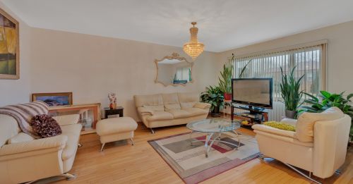 5840 60th St, Chicago, IL 60638-4437