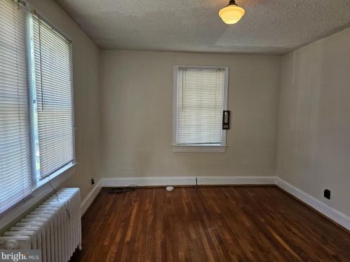 9216 Flower Ave, Silver Spring MD 20912-6641 exterior