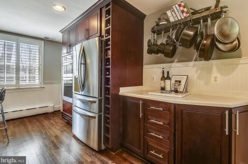 301 Glendale Ave, Alexandria VA 22301-2407 exterior