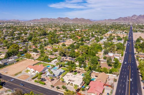 8007 7th Ave, Phoenix AZ  85021-5613 exterior