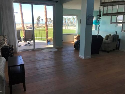 4760 San Sebastian Dr, Oxnard CA 93035-3640 exterior