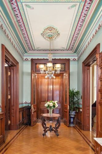 5501 Elgin St, Pittsburgh PA 15206-1432 exterior