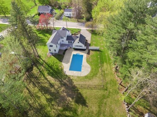 196 Andover St, North Andover, MA 01845-5224