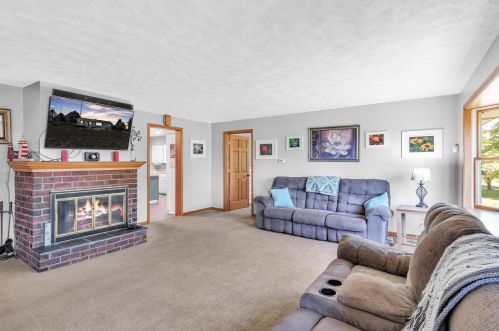 2560 66 St, Fennville MI 49408-9620 exterior