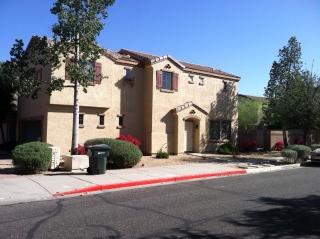 3030 Sands Dr, Phoenix AZ  85027-1750 exterior