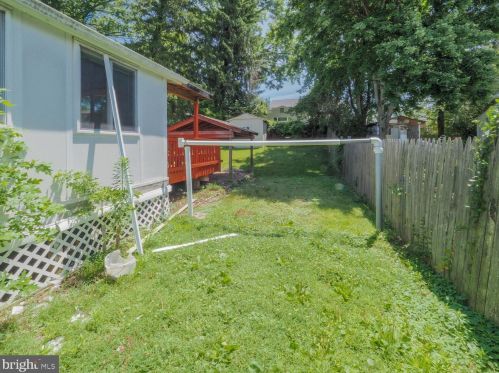 12705 Hathaway Dr, Silver Spring MD 20906-4076 exterior