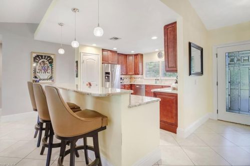 3160 31 Ave, Naples FL 34117-8455 exterior