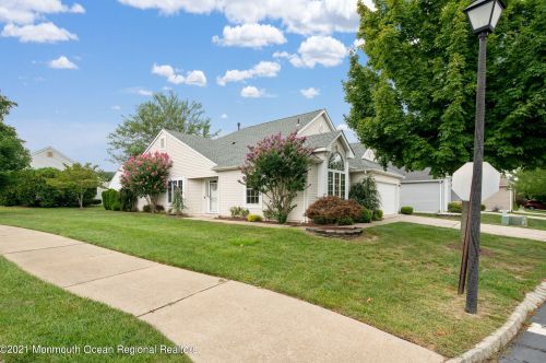 2 Abercorn Ct, Jackson Twp NJ  08527-3965 exterior