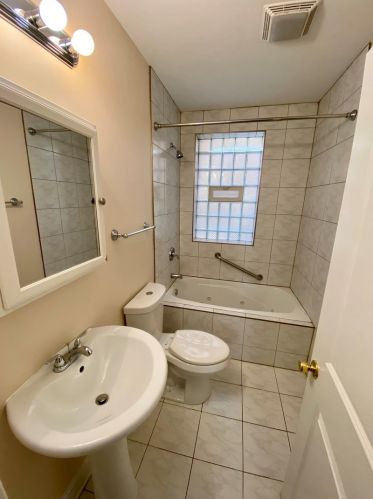 7025 Morgan St, Chicago IL 60643-5510 exterior