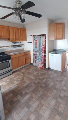 416 9th Ave, Woonsocket, RI 02895-4019